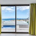 Vila Riviera De 4 Con Piscina. Costa Adeje (Tenerife)