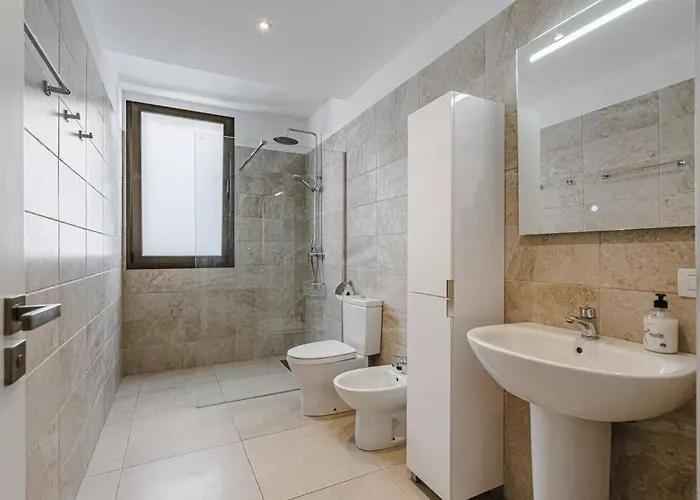 Riviera De 4 Con Piscina. Вілла Адехе